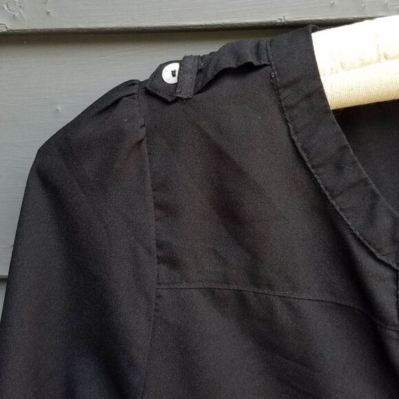 Hawthorne Black Sheer Rushed Short Sleeves Blouse Size Medium - Picture 5 of 10